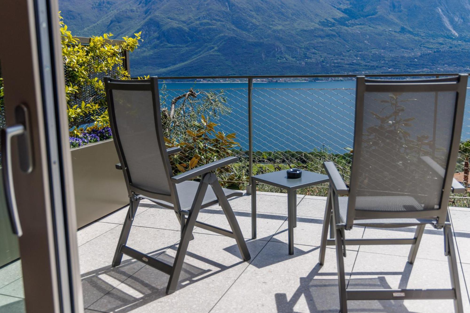 Llac Living Nature Hotel Limone sul Garda Habitación foto